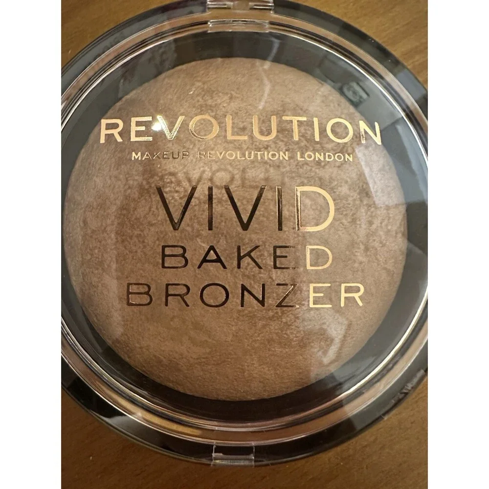 Makeup Revolution Golden Days Vivid Baked Bronzer 6pc Lot New